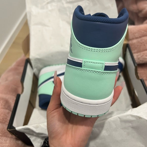 Jordan 1 blue mint - Picture 6 of 8